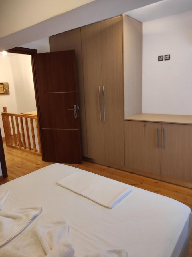 Astradeni Luxury Apartments Kratir Paloi Exterior photo
